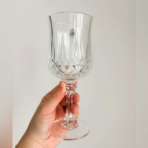 BNIB Vintage Cristal D'Arques Longchamp Wine Glasses 6 oz- Set of 4 - Picture 6 of 10